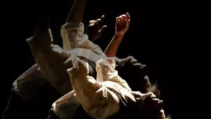 “He pasado muchos duelos haciendo la obra”